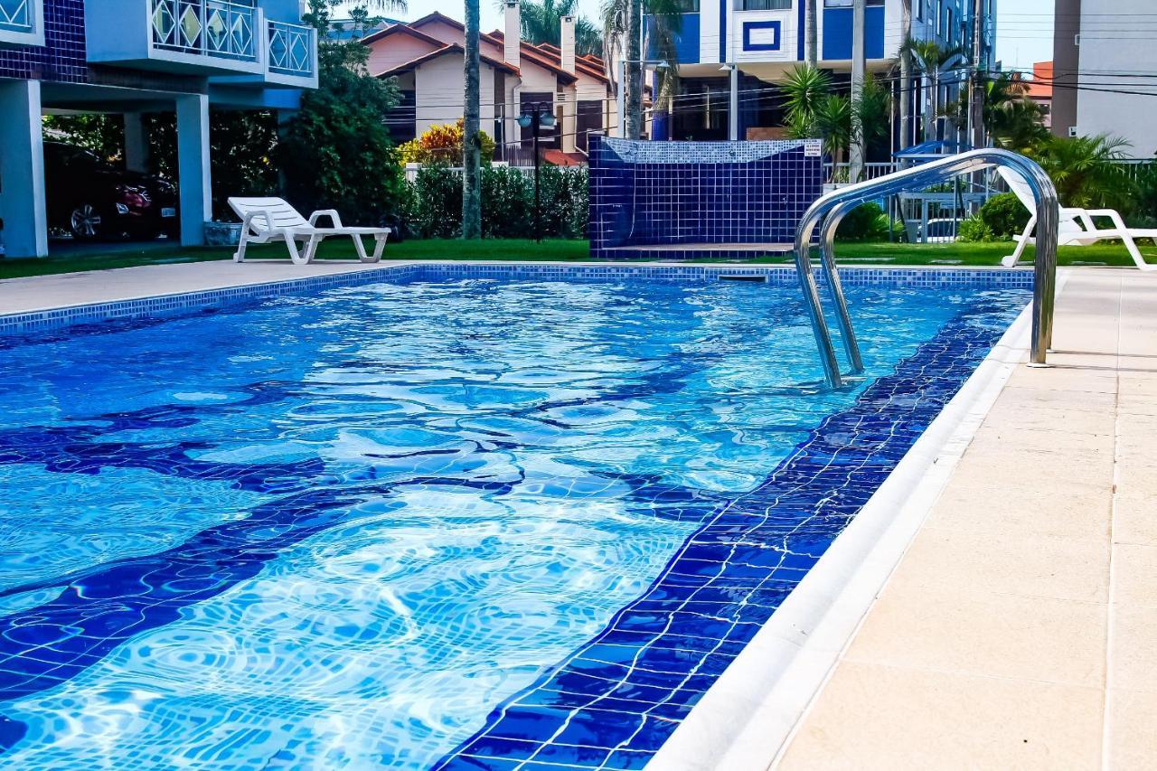 Apto a 70 metros da praia, Piscina, 02 Ar Condicionados, Vaga de Garagem Florianopolis Exterior foto